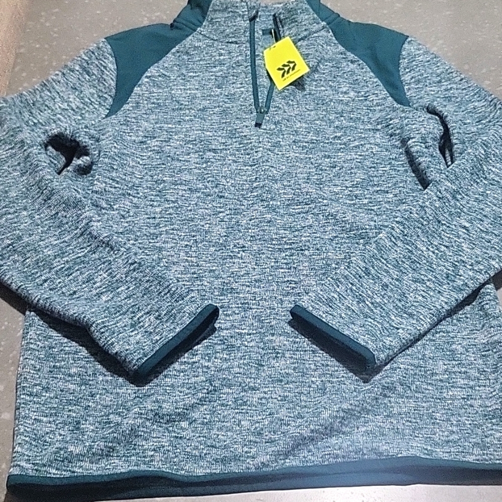 PULLOVER